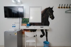 Habitació doble Deluxe, balcó, vistes al complex turístic | Interior