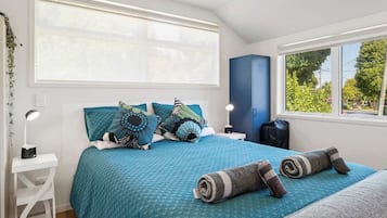 1 habitación, tabla de planchar con plancha, cuna de viaje y wifi