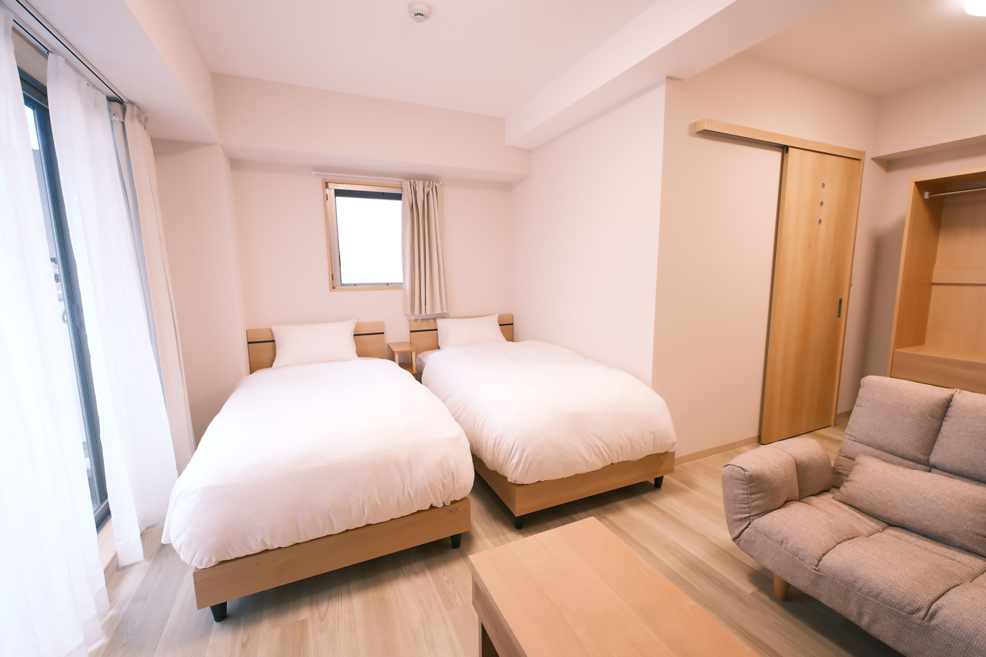 Deluxe Room, Balcony | Free WiFi