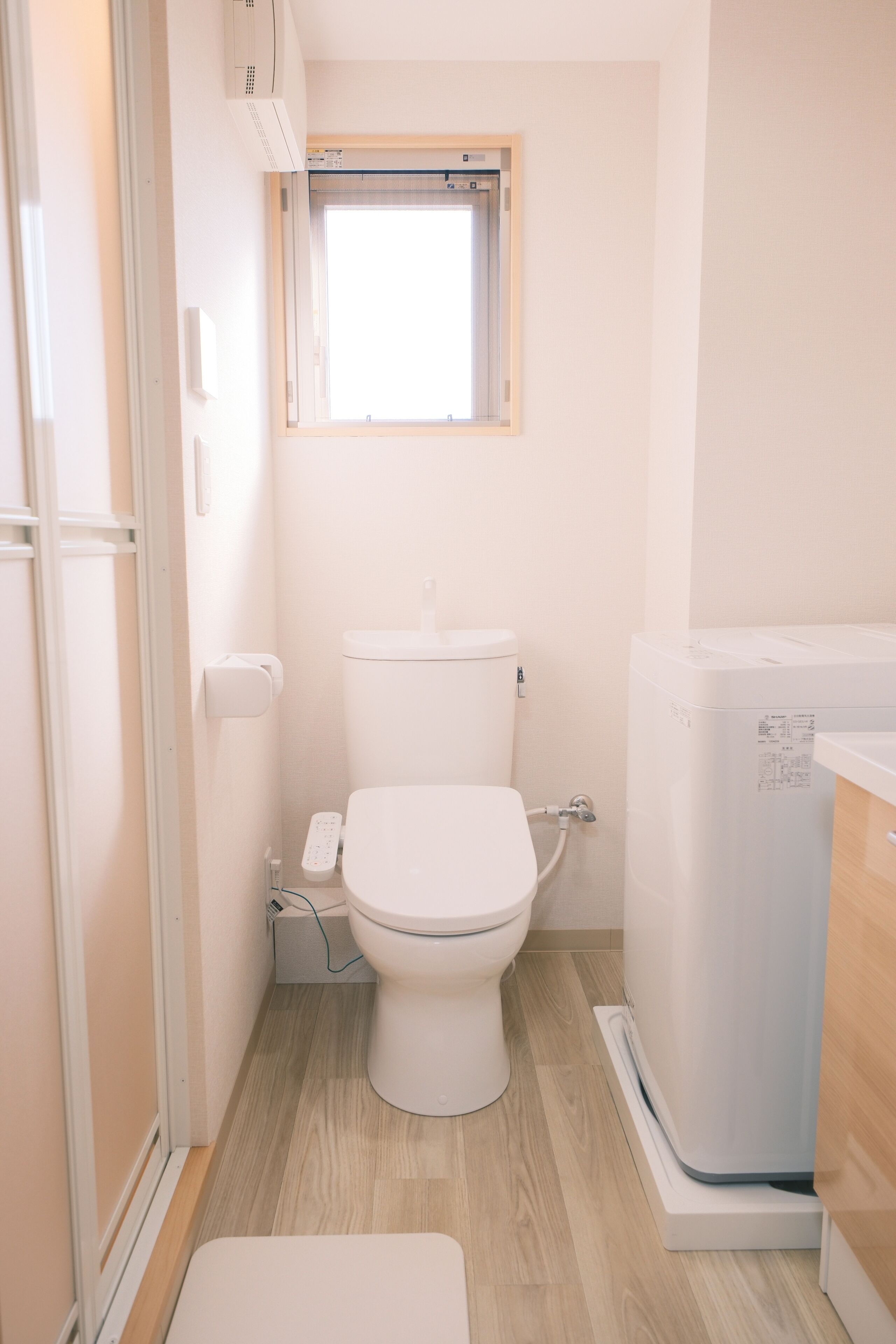 Kamar Deluks, balkon | Kamar mandi | Shower, perlengkapan mandi gratis, pengering rambut, dan handuk