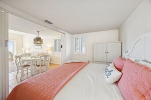 1 bedroom, iron/ironing board, free WiFi, bed sheets - Omni 272 Sandcastles: Cozy 1BR Oceanfront (Fernandina Beach)