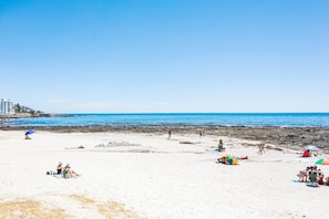 Beach - Slick 406 Studio on 146 Main (Cape Town)