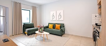 Stylish and Slick Two Bedroom In Circa Illovo