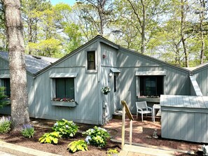 Exterior - Easy Family Stay Steps from Popponesset (Mashpee)