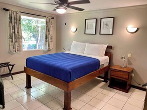 2 soverom, strykejern/-brett, wi-fi (inkludert) og sengetøy