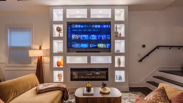 TV connectée, cheminée