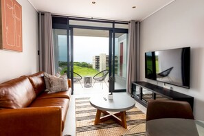 TV - Stunning 204 Bellagio on Umhlanga Ridge (uMhlanga)