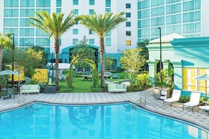 A heated pool - Landy King | Hotel Landy | Family-Friendly Room in the Heart of Orlando (Orlando)