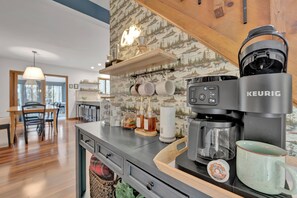Interior - Lake View Retreat, Game Rm, Firepit, Lake Access (pocono lake)