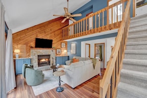 Smart TV, fireplace, video games, table tennis