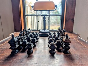 Interior - Luxury Coastal, Fire Pit, 5 minutes to the Beach (Surry)