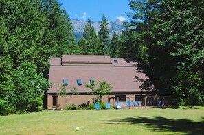 Exterior - Family-Friendly Mt. Baker Resort Condo • Pool, Hot Tub, Pets OK (Deming)