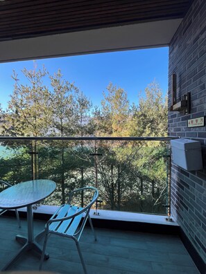 Outdoor dining - HOTEL HONGSAM VILLE (Jinan)