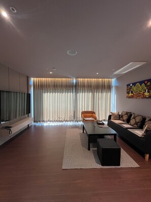 Deluxe Suite, Mountain View | Living area | Printers - HOTEL HONGSAM VILLE (Jinan)