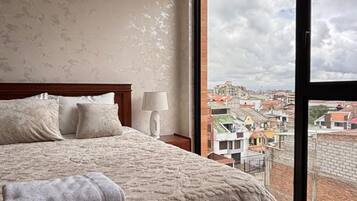 2 bedrooms, free WiFi, bed sheets