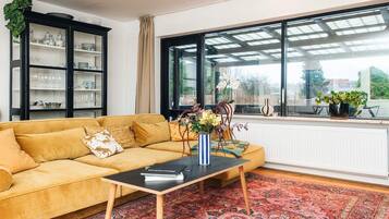 House | Interior