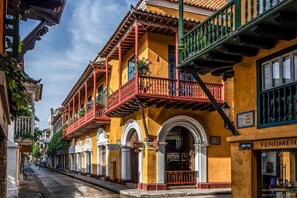 Villa Deluxe, balcón, vista a la ciudad | Exterior