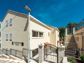 Exterior - Ferienwohnungen Rilovic - Wohnung A1 by Interhome (Dubrovnik/Cavtat)