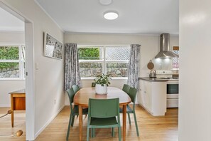 Unclassified image, 2 of 19, button