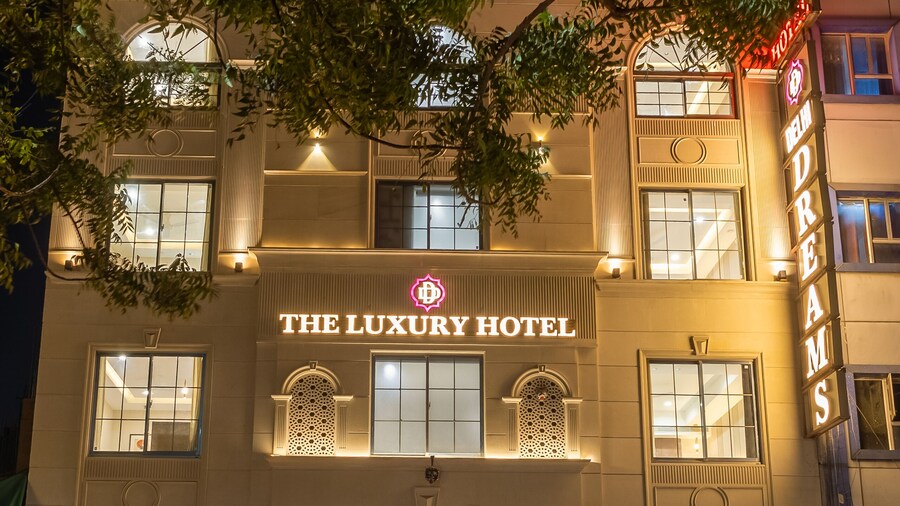 The Delhi Dreams - A Luxury Hotel