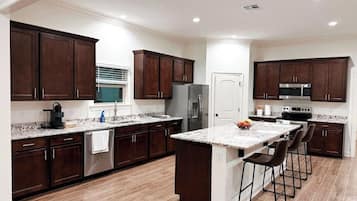 Microwave, oven, stovetop, dishwasher