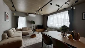 Apartment | Living area