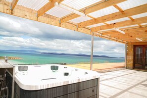 Deluxe Townhome, Beach View | Terrace/patio - StayAU Breathtaking Panoramic Views (Carlton River)