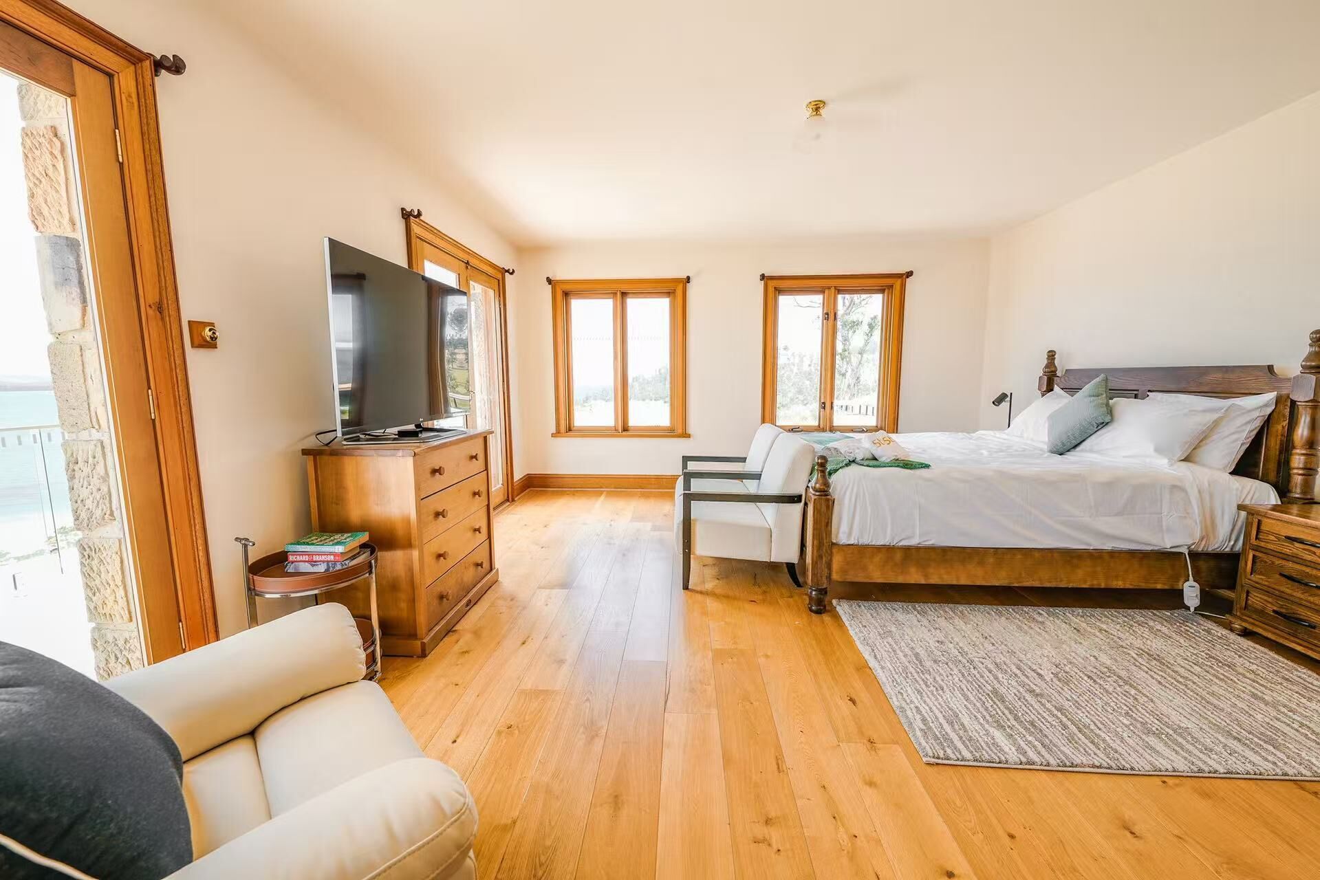 Deluxe Townhome, Beach View | Iron/ironing board, free WiFi