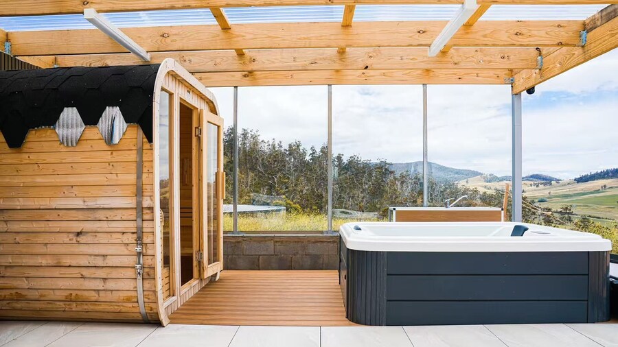 StayAU Breathtaking Panoramic Views