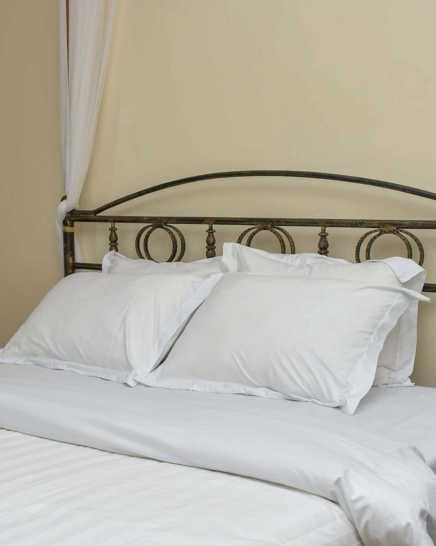 Habitación individual Deluxe, vista al jardín | Wifi gratis y ropa de cama 