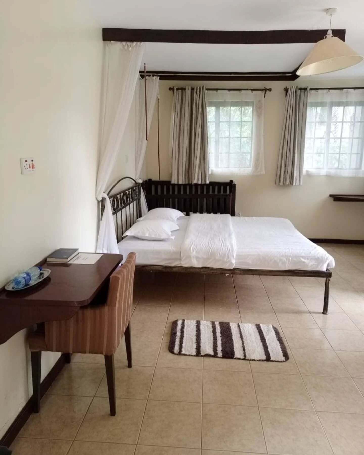 Habitación doble Deluxe, vista al jardín | Wifi gratis y ropa de cama 