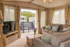 Loft, 3 Bedrooms | Living room