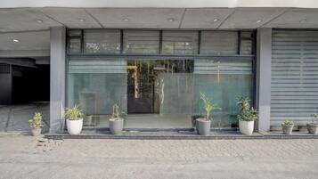 House | Reception