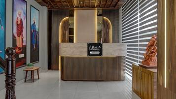 House | Reception