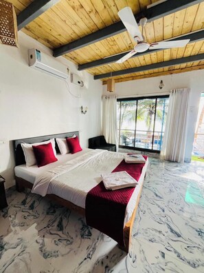 Double Room | Free WiFi - LeafyDen Forest Cottages by Nature Hill (Malvan)