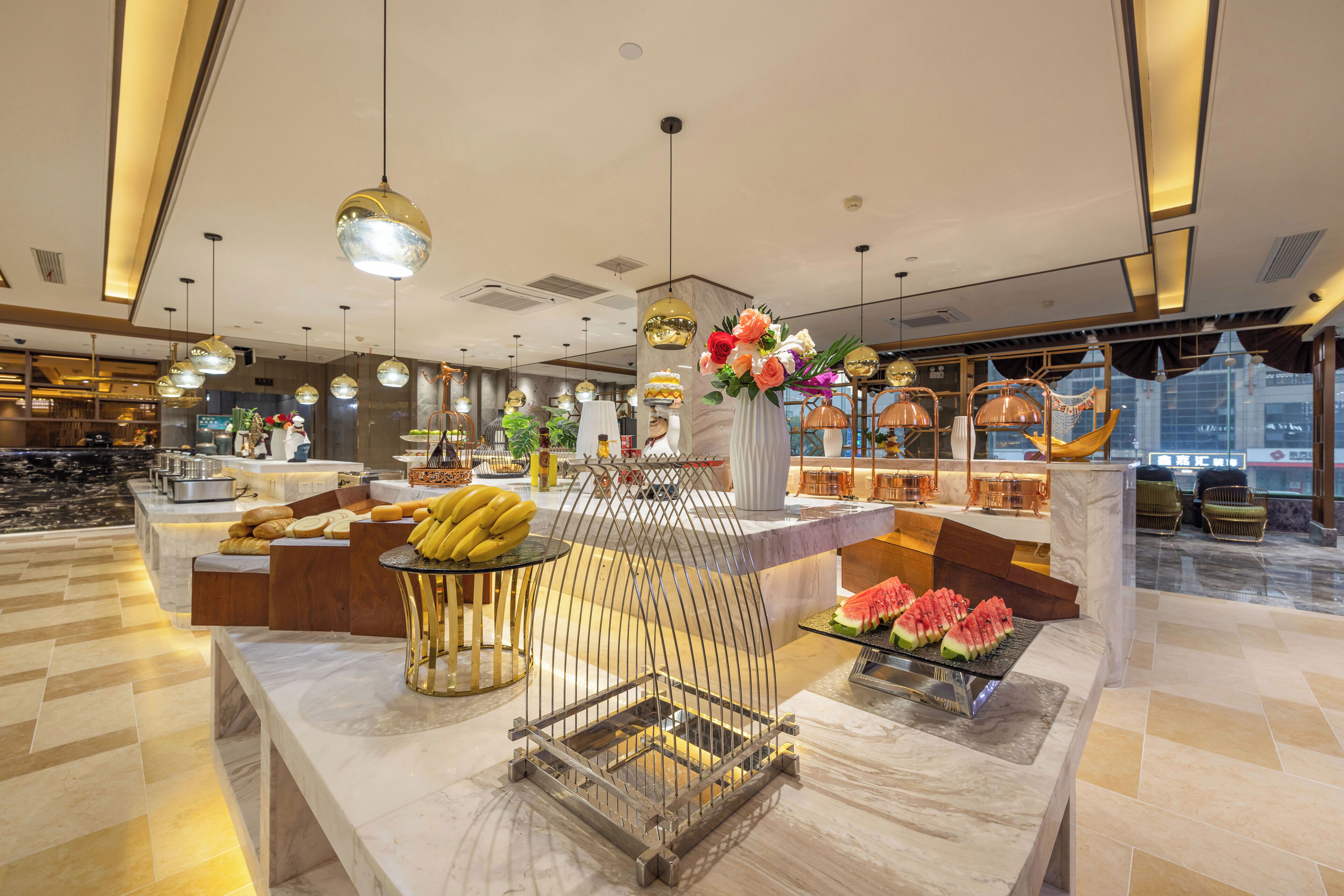 Breakfast, lunch, dinner served; Chinese cuisine 