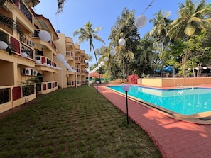 Pool - Redwings Studio (Arpora)