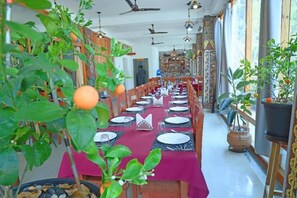 Dining - Hotel Zhusa (Khuruthang)