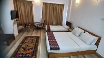 Setrika/meja setrika dan Wi-Fi gratis