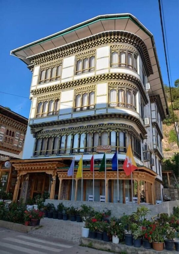Exterior - Hotel Zhusa (Khuruthang)