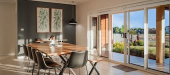 Golf Course Retreat – 4BR Family Home with Stunning Views