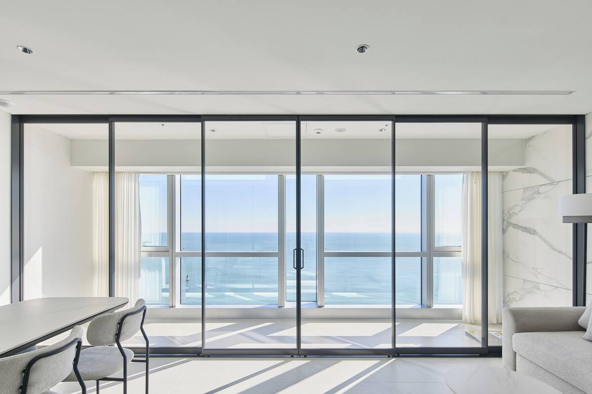 Deluxe (Ocean / Double) | Free WiFi