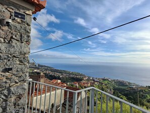 Property grounds - family and groups escape with  views , sunrise and sunsets in a quiet corner  (Calheta)