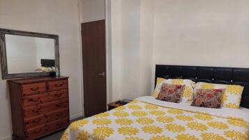 House, 1 Bedroom, Accessible, Smoking | 1 bedroom