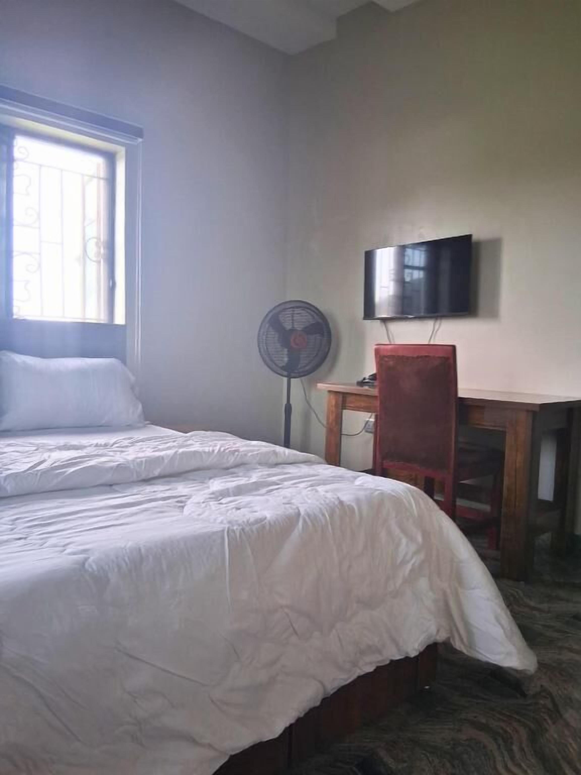 Desk, laptop workspace, free WiFi