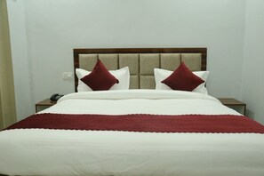 Deluxe Room, Mountain View | Desk, iron/ironing board, free WiFi - Forest king Resorts TDG Group (Dehradun)