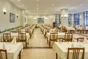 Banquet hall - Özkaymak Incekum Resort (Alanya)