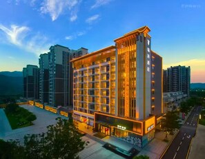 Exterior - RAY TOUR (Zhaoqing)