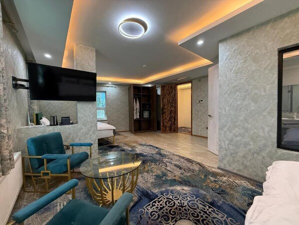 Quarto luxo, vista para a cidade | Wi-Fi de cortesia