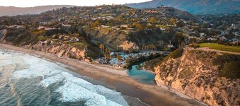 Ocean Breeze Studios Downtown Santa Barbara perfect for a getaway